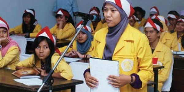 Jurusan Sastra Indonesia, Mata Kuliah dan Kesempatan Kerja